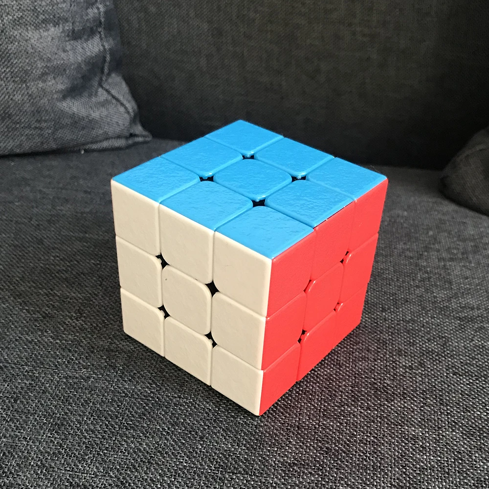 New High Quality Magic Cube Puzzle Cubes Professional Speed Cubo Magico Educational Toys for Students Christmas Gift