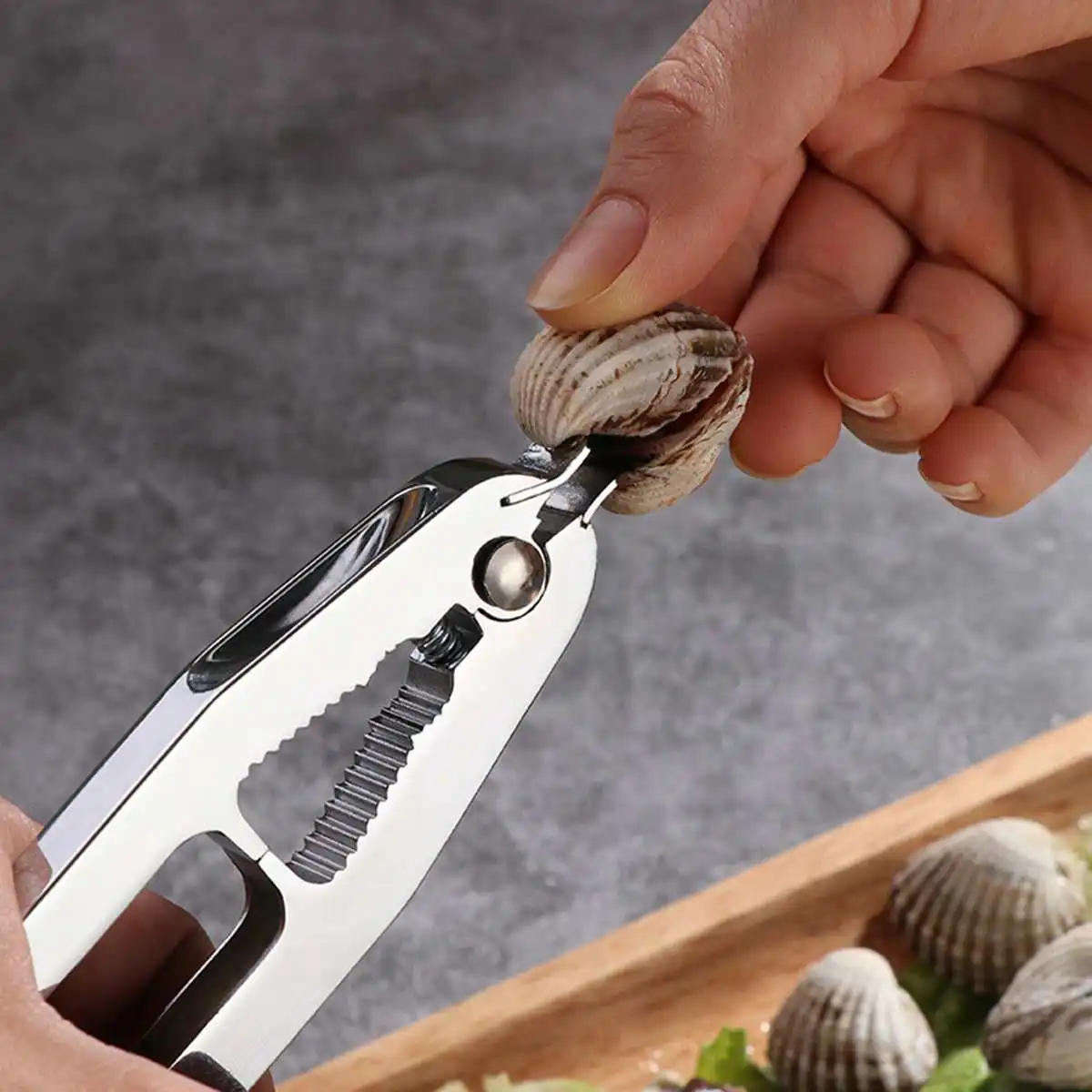 Multifunctional Clam Clip Zinc alloy Opener Plier Seafood Clamp Automatic Spring Design Food Clip Kitchen Tool