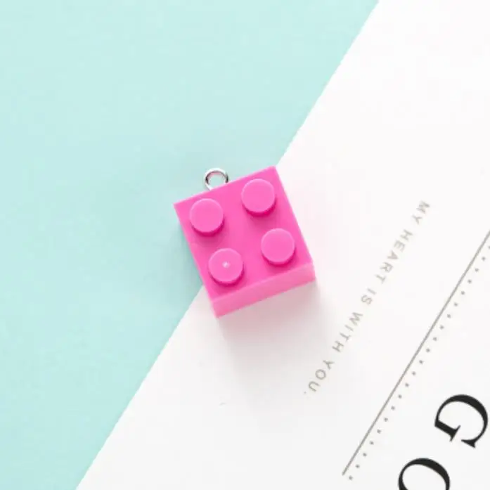 . Mini Building Blocks Plastic Resin Cabochon With Hook DIY Jewelry Making Accessories Keychain Bag Pendant Phone Decor - Окраска металла: .