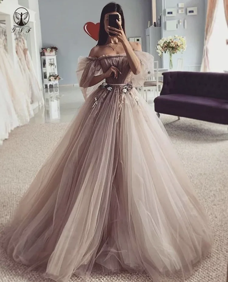 

Simple but Elegant Off the Shoulder Pleated Half Sleeve Puffy Ball Gown Flowers Wedding Dresses