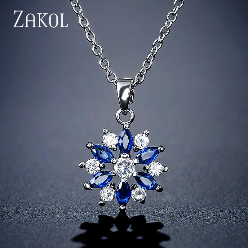 ZAKOL Fashion Rose Gold Color Pendants Flower Cluster Clear Crystal Zirconia Sweet Necklaces For Women Jewelry FSNP2105