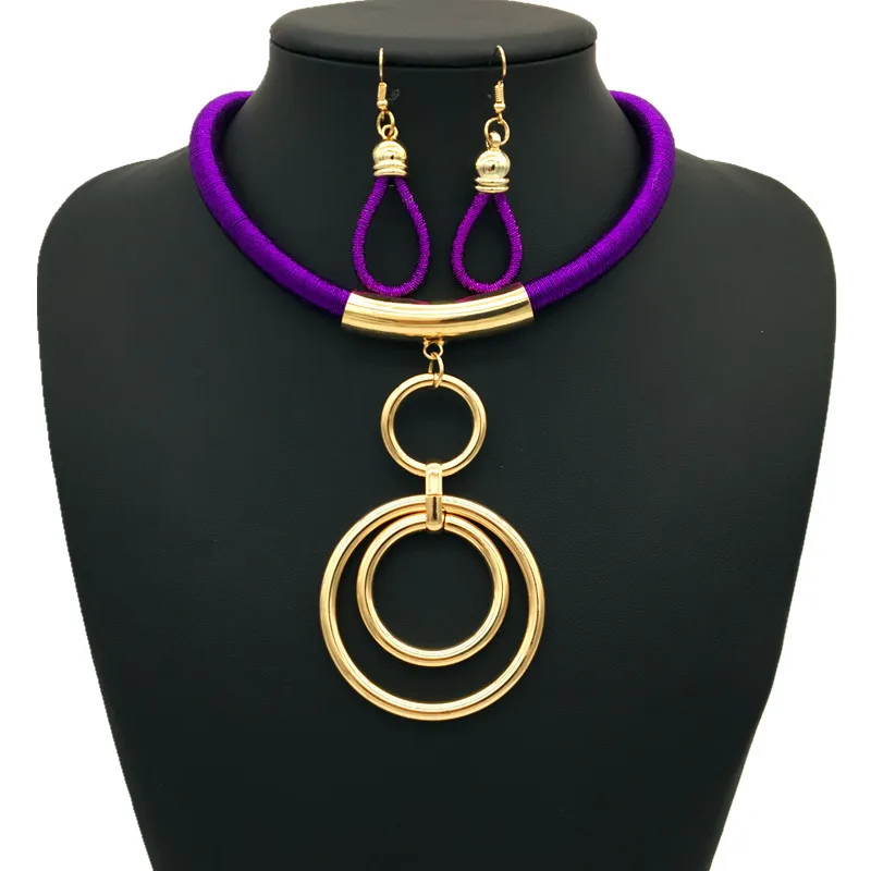 Kaufen Afrikanische Mode Schmuck Set frauen Zubehör Metall Ring Anhänger Hochzeit Schmuck Set nigerian perlen halskette schmuck set