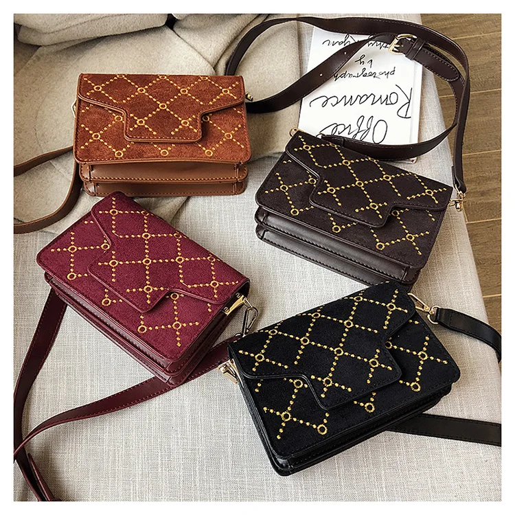 

Fashion Women Bag Winter New Embroidery Crossbody Bags Ladies High Quality Scrub Small Square Bag Chain Shoulder Messenger Bag