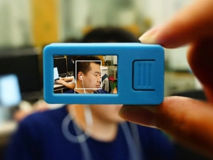 Social Distancing using Face detection + Web Stream