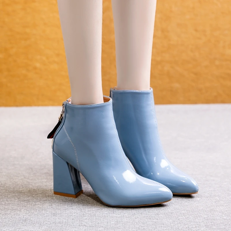 Зимние шикарные женские ботильоны с острым носком на высоком каблуке; цвет синий; женские офисные туфли-лодочки из искусственной кожи на молнии; теплые женские ботинки на меху