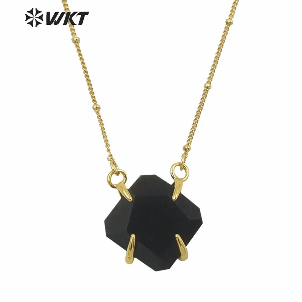 WT N789 Super Black Stone Faceted Stone Necklace Natural black prong