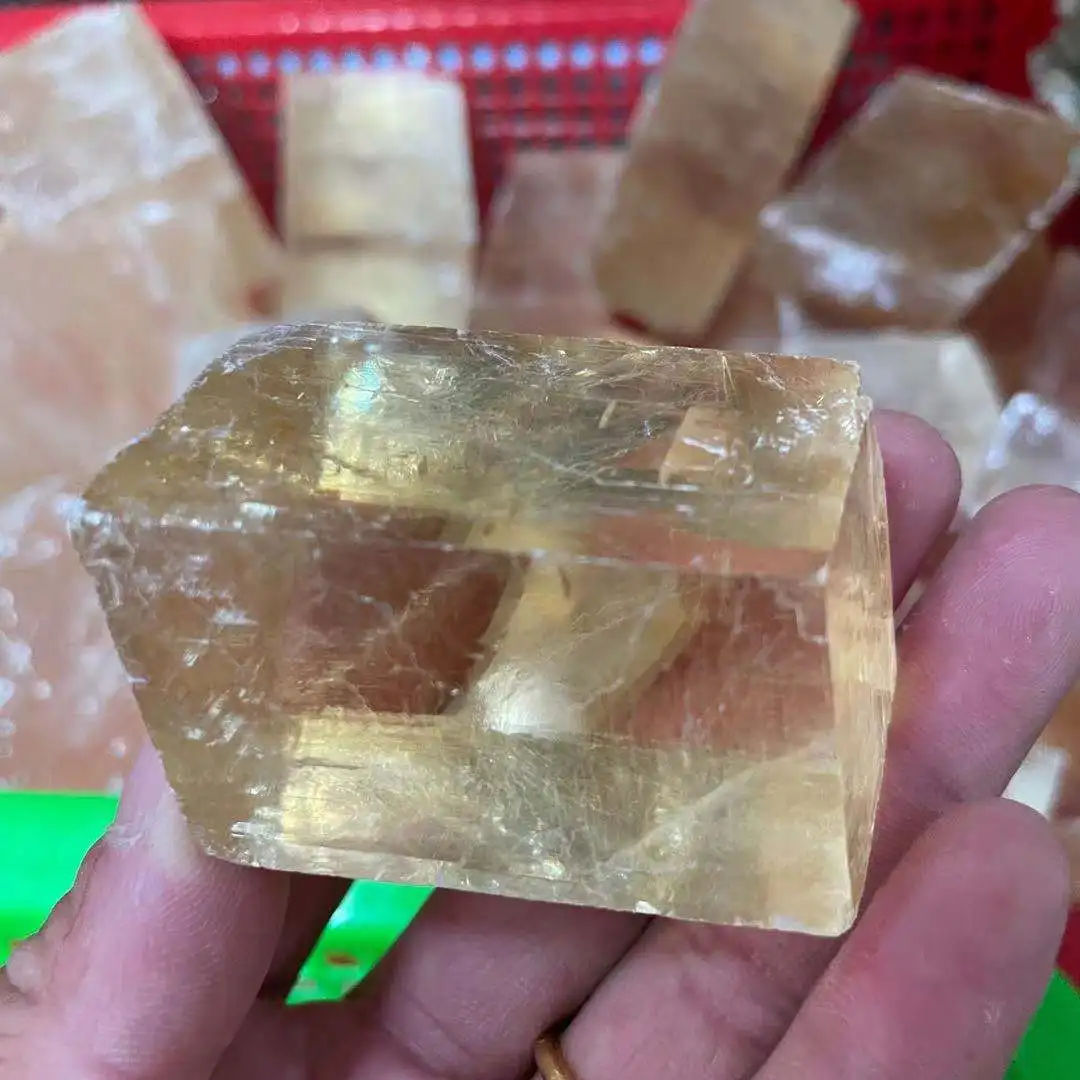 40-400 г натуральный жёлтый ударный стеклянный камень Moldavite 1 зерно | Дом и сад