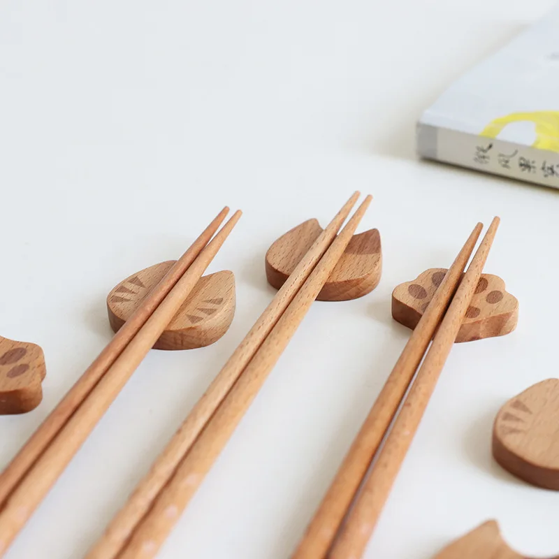 

Detomate Japanese Style Wood Chopsticks Holder Building Blocks Cat Chopsticks Rack Cartoon Kitchen Hotel Creative Chopstick Hold