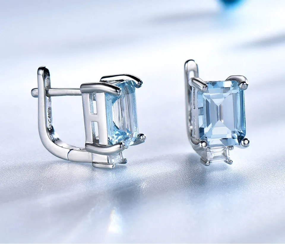 14439613993_554935085