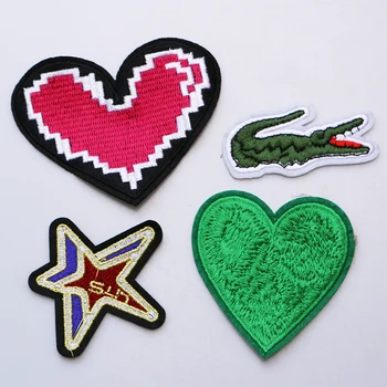 

Fashion Pixel Heart-Shaped Star Crocodile Anime Icon Embroidered Applique Patches for Clothing DIY Sew up Badge on the Backpack