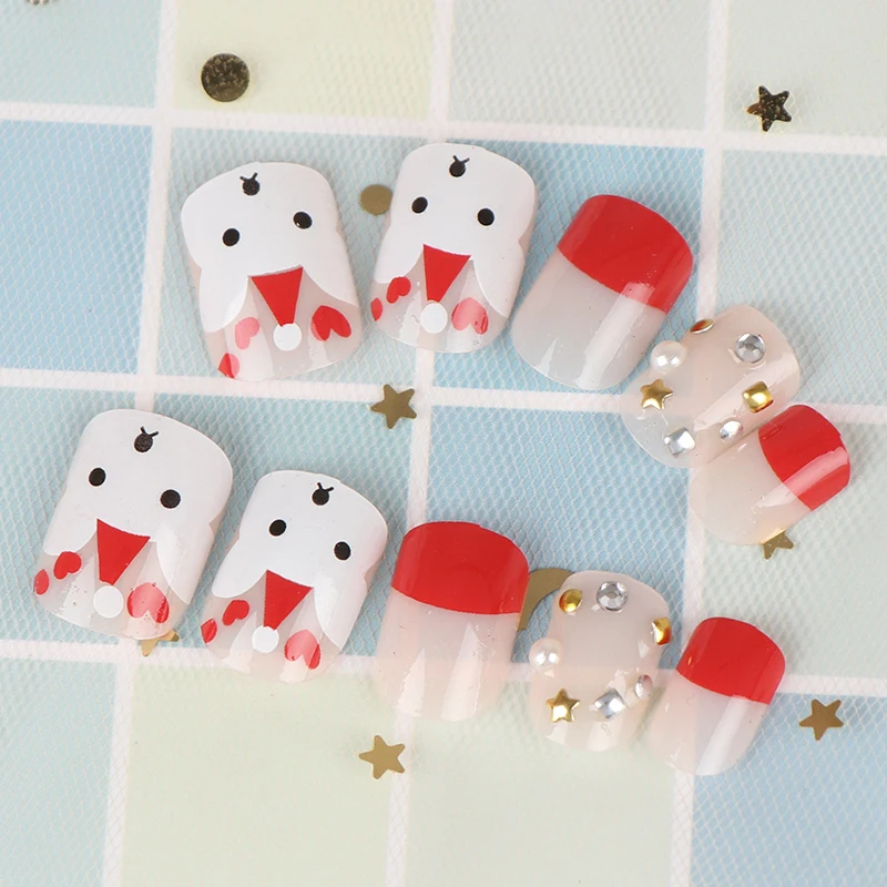 24 шт., милые акриловые накладные ногти с изображением рождественского медведя, снежинки, лося, искусственные ногти, накладные ногти с милым медведем, красные, французские ногти