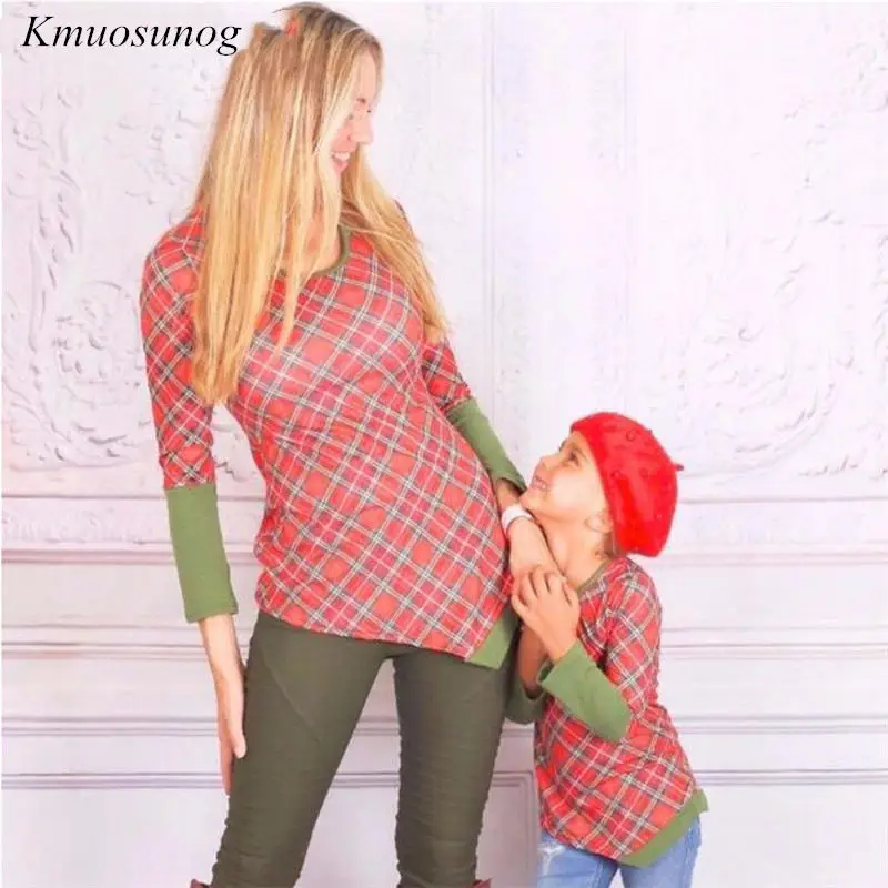 Autumn Mommy and me clothes Long Sleeve Winter T-Shirt Matching Tops Christmas Clothes Mother and Daughter Clothes C0535
