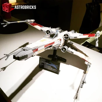 

Red Five X-Wing Star fighter 1559Pcs Star Plan King Brand 81041 Building Blocks Toys LP 05039 Compatible 10240 Bricks Model Ship