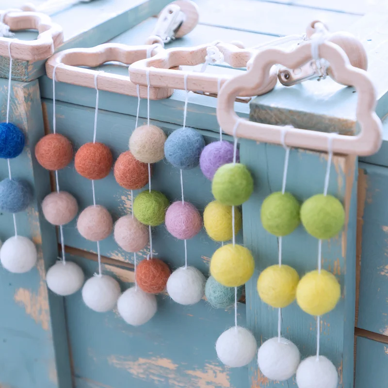 Let's Make Stroller Toy Cloud Shape Felt Ball Beads Rattle Toys For Newborn 0-12 Moths Educational Toys Personalise Baby Toy 1pc