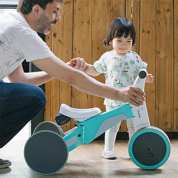 

Child Deformable Balance Car Tricycle Ride And Slip Dual Modes Kids Toy Car Hardware Frame Two Play Modes Toy Sport Balance Car