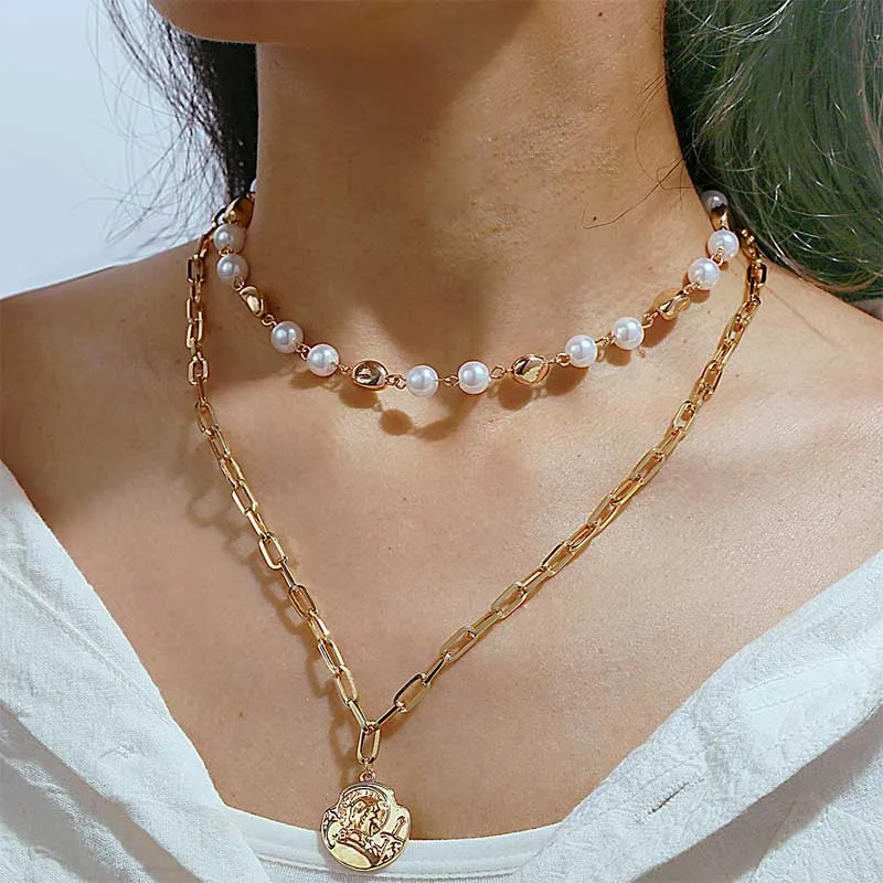 

Hot Multilayer Fashion Pearl Women Necklaces Chain Pendant Shell Gold Color Vintage Geometric Natural Shell Bohemian