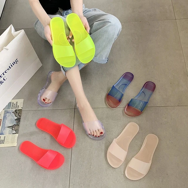 Wholesale Top Quality with Printing Logo Hotel Slippers - China Slippers  and Hotel Slipper price | Made-in-China.com