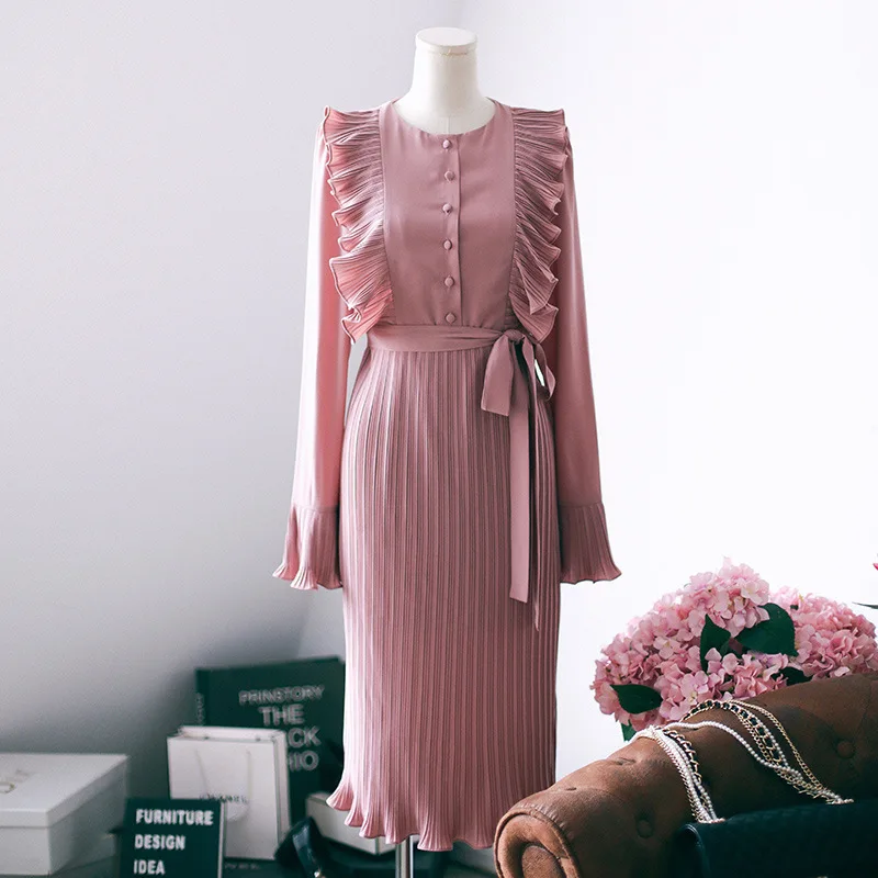 

the new Spot spring 2019 han edition falbala pleated long fairy horn sleeve dress restoring ancient ways