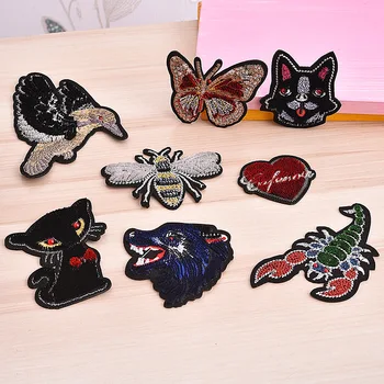 

30pcs/lot Luxury Embroidery Patch Dragonfly Squirrel Wolf Eagle Scorpion Bee Butterfly Clothing Decoration Iron Heat Transfer