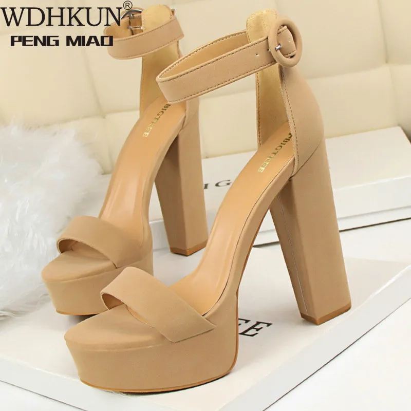 

2020 New Office Spring Autumn Platform High Heels Women Fashion High Heels 13.5cm Heels Flock Platform Pumps Party Wedding Shoes