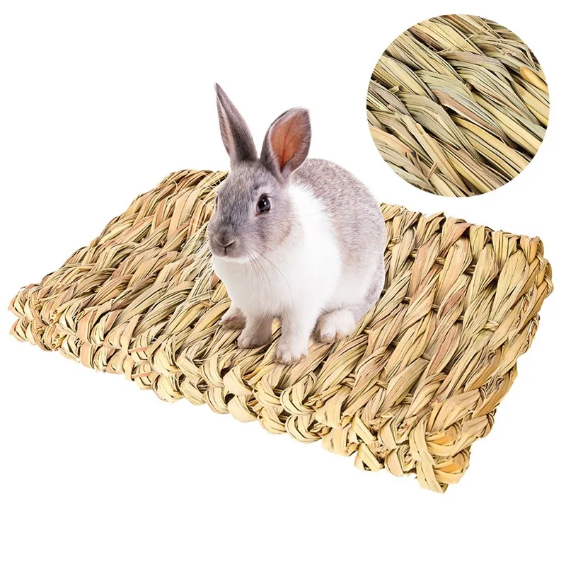New Rabbit Grass Chew Mat Small Animal Natural Soft Grass Hamster House Guinea Pig Cage Bed House Pad Hamster Accessories