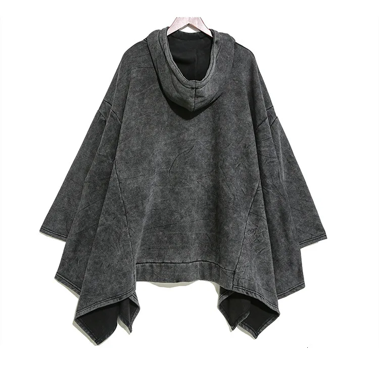 Vefadisa Bat Sleeved Sweatshirt Woman Winter Letter Printing Pullovers Sweatshirt Hooded Irregular Black QYF994