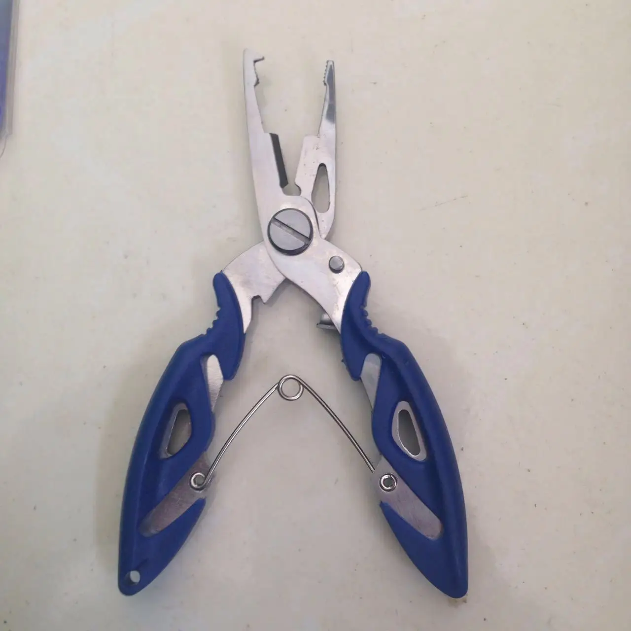 

Forceps Pick Hook Forceps Fishing Line Forceps Fish Grip Stainless Steel Angling Pliers with Color Card