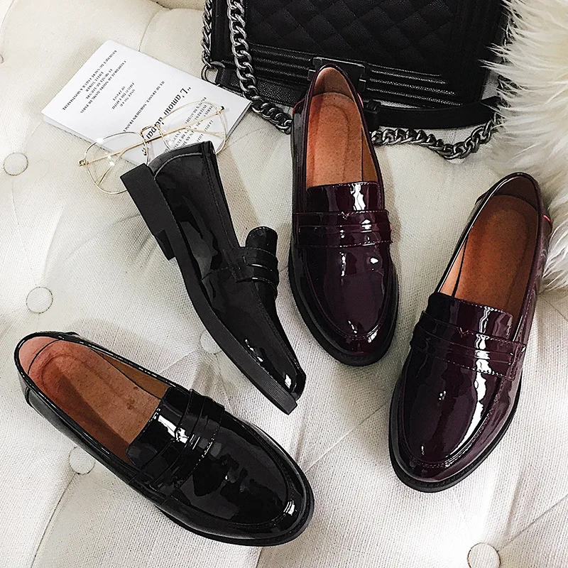 

2019 Spring New Style Black Red Patent Leather Flat England College Style Small Leather Shoes Retro Tendon Shoes WOMEN'S Shoes