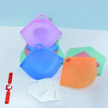 

Portable Silicone Face Mask Storage Box Moistureproof Dustproof Case Organizer Cover Holder Travel
