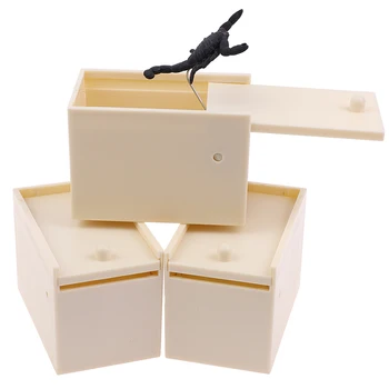 

Animals Spider Bite Surprise Box Prank Toy Novelty Wooden Box Tricky Play Joke Horror Gag Toys Kids Kidding Trick Box Funny Gift