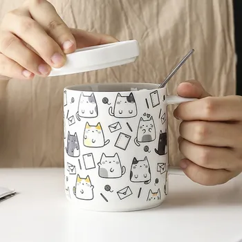 

Cute Coffee Mug Animal Cartoon Ceramics Simple Funny Coffee Mug Reusable with Lid Spoon Self Stirring Kubek Cups and Mugs XX60CM