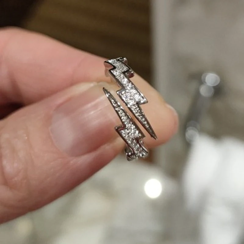 国内で当店のみ Supermade - Lightning Bolt Zirconia Ring Custom Lightning Bolt Ring - Etsy