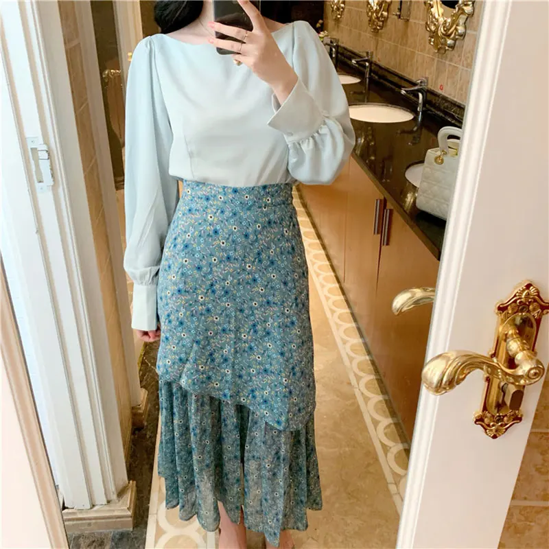 

Noble Goddess Fan Word Shoulder Chiffon Solid Color Top + Irregular Fishtail Chiffon Skirt