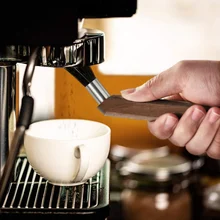 Кофе машина щеточная машинка Кофе инструмент Кофе шлифовальная машина Чистящая Щетка с натуральным кабан щетины с деревянной ручкой и ремешок не дадут инструмент