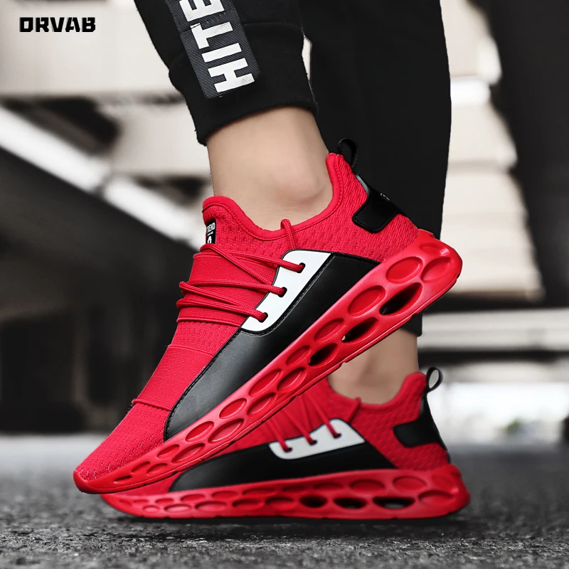 

Men Shoes High Quality Black Gray Red Sneakers Men Fashion Lightweight Breathable Mesh Tennis Mens Trainers Casual Tenis Walking