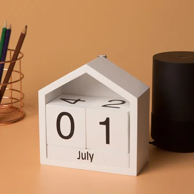 Scandinavian Minimalist Log Cabin Creative Memo Calendar Cool