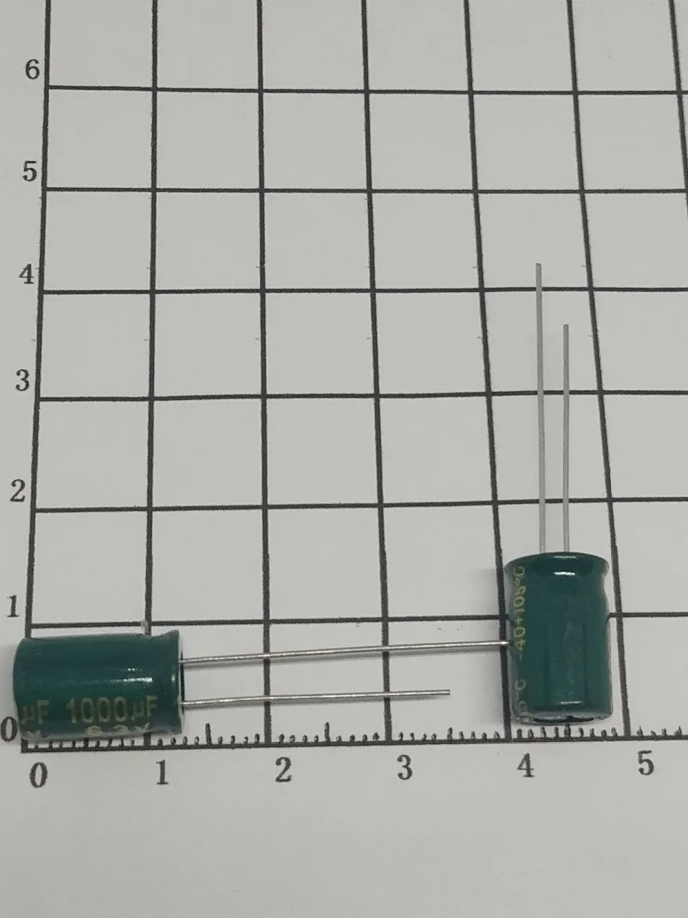 32616701060（1000UF 6.3V 8 12） (5)