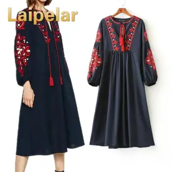

Plus Size Loose Bohemia Embroidery Dresses 2020 New Ethnic Vintage Women Lantern Sleeve Floral Embroidered A Line Cotton Dress
