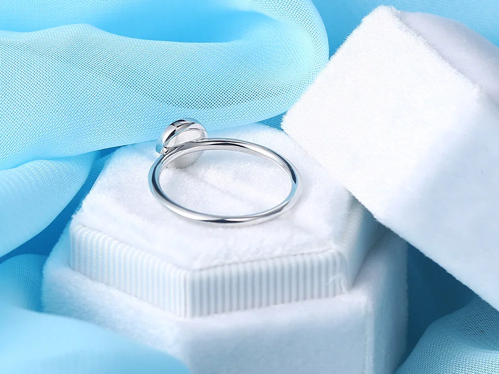 ZHOUYANG Opal Stone Rings For Women Simple Classic Round White Gold Color Party Birthday Gift For Girls Fashion Jeweley DZR032 ZHOUYANG Opal Stone Rings For Women Simple Classic Round White Gold Color Party Birthday Gift For Girls Fashion Jeweley DZR032