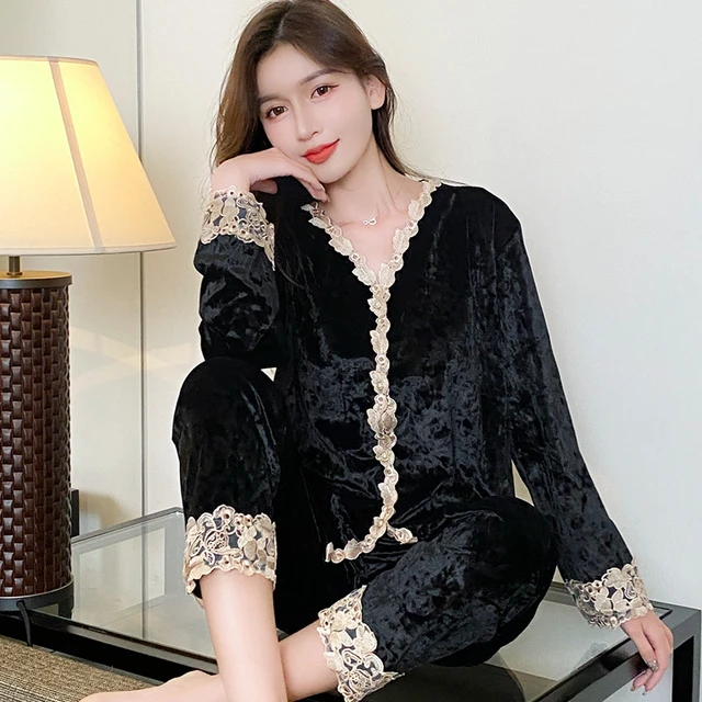 High Quality Women Pajamas Set Velvet Sleepwear Casual Homewear Lace V Neck Nightwear Plus Size Nightie
