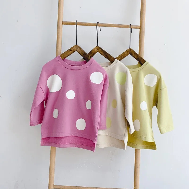 

2019 New girls Cute Baby Girls Polka Dot Wave Point T-shirt Cotton Summer Clothes Tops 3 Colors girls long sleeve t shirts
