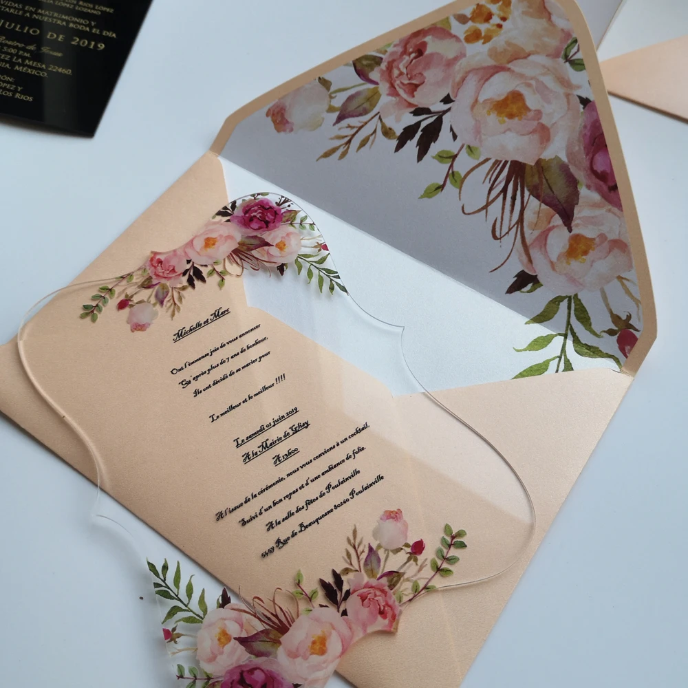 

High-quality Uv Printing, Environmentally Friendly Inks Curveclear Acylic Invitations With Flower Envelop Personalize