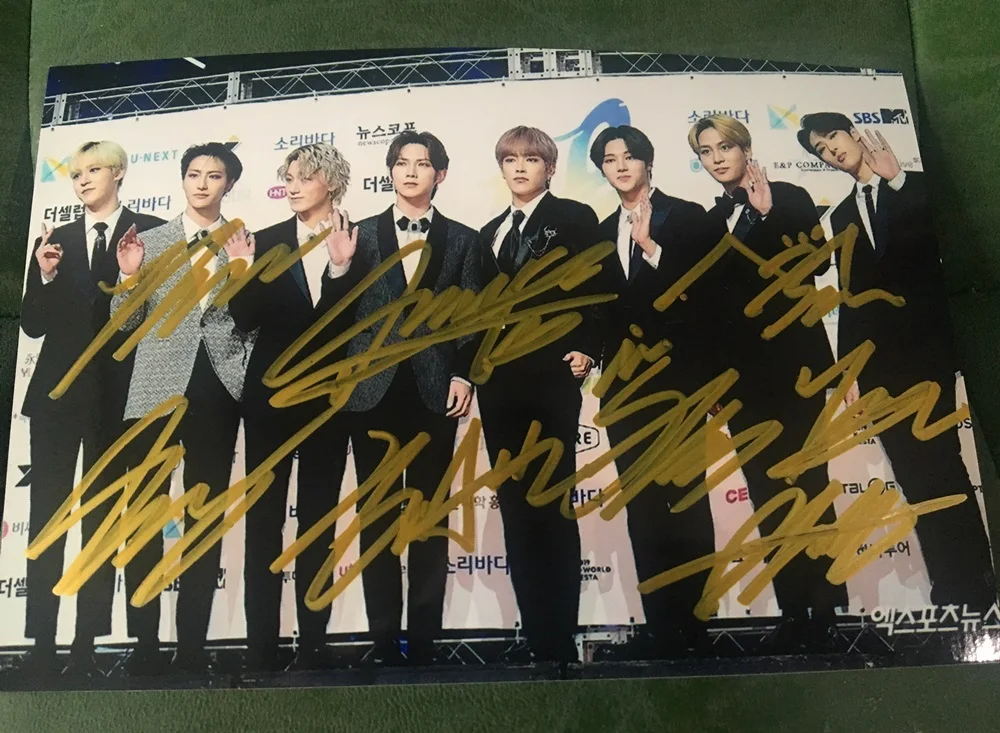 ATEEZ 集体签名照片 MAMA颁奖典礼 20193
