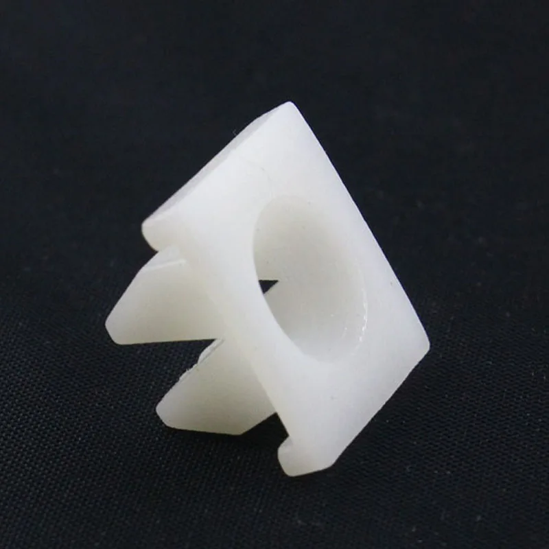 

White Screw Nylon Grommet Nut Clip Snap In Fastener Universal