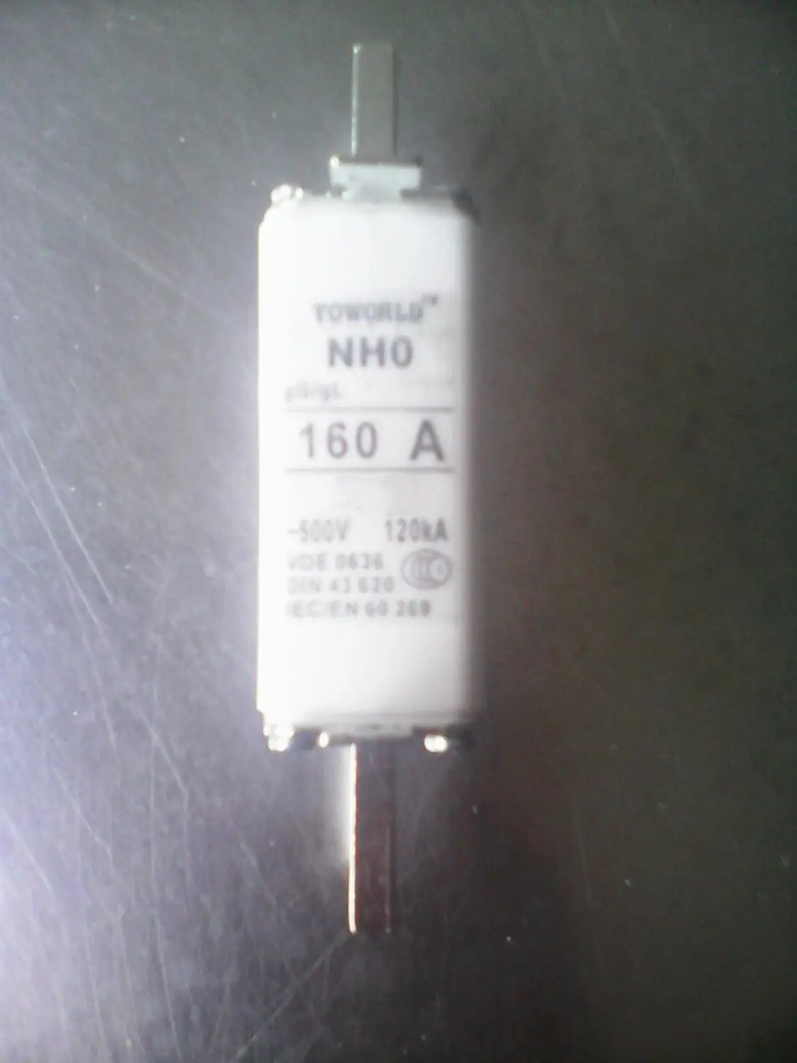 Предохранители: NH0 160A 500V 120KA gG-gL/NT0 50A 690V gG/T0 125A 500V gG/NH0 T0 160A 500V aM