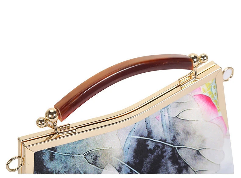 2021 Newest Pure Handmade Bag Fringe Designer Lock Shell Bags Vintage Chain Women Shoulder Crossbody Bag Chic Women's Handbags