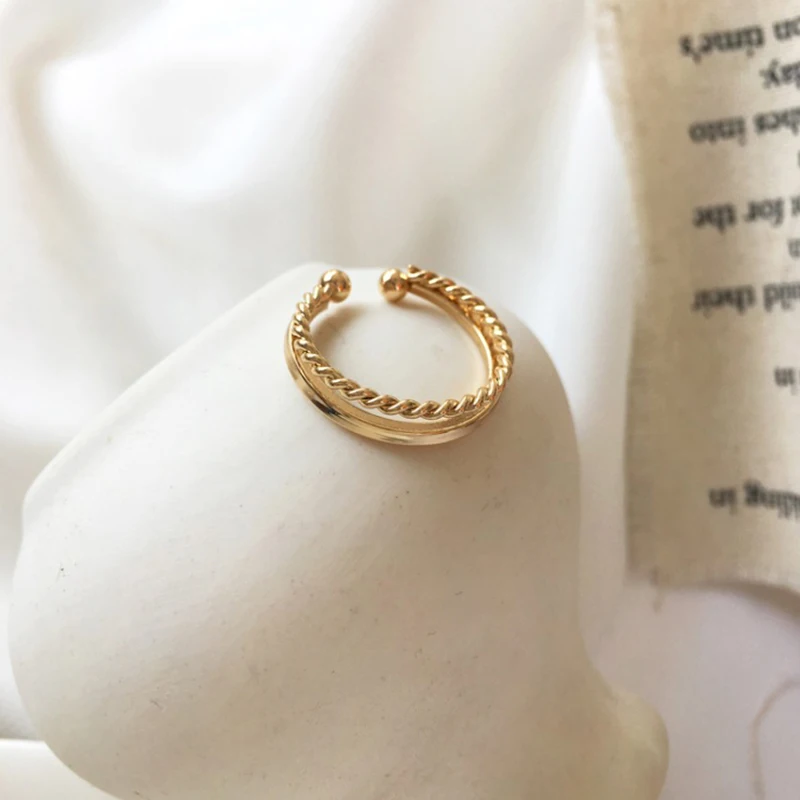 Neue Gold Einfache Open Reif Metall Streifen Doppel Ring Retro Geprägte Linie Täglich Vielseitig BandIns Frauen Neue Gold Einfache Open Reif Metall Streifen Doppel Ring Retro Geprägte Linie Täglich Vielseitig BandIns Frauen