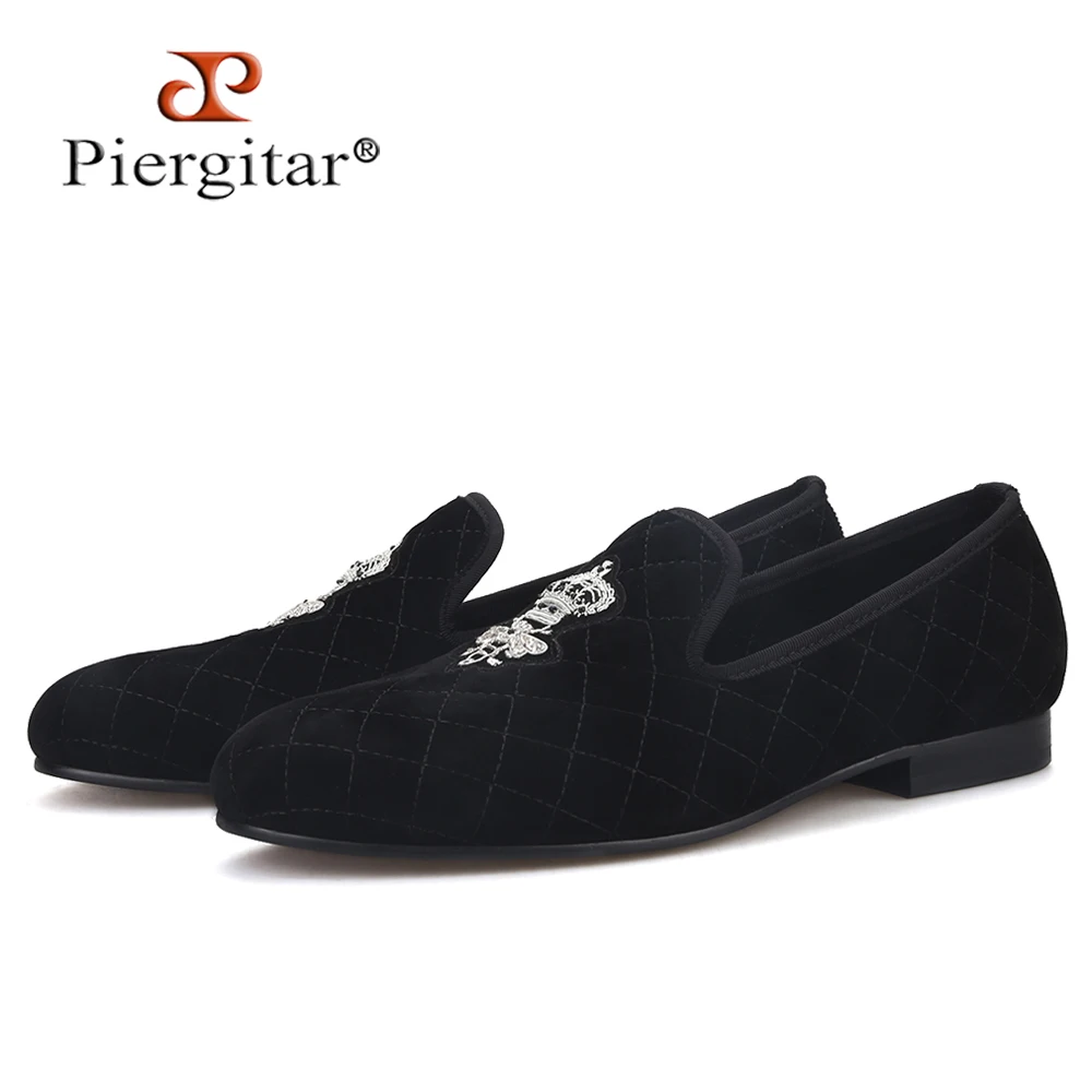 

Handcraft men stitching plaid velvet shoes with Luxurious Silver bee embroidery Party Prom and Banquet men loafers men's flats