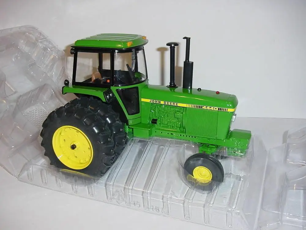 Ertl JOHN DEERE 4440 трактор зеленый 1/16 масштаб литой металл модель трактора Престиж Коллекция