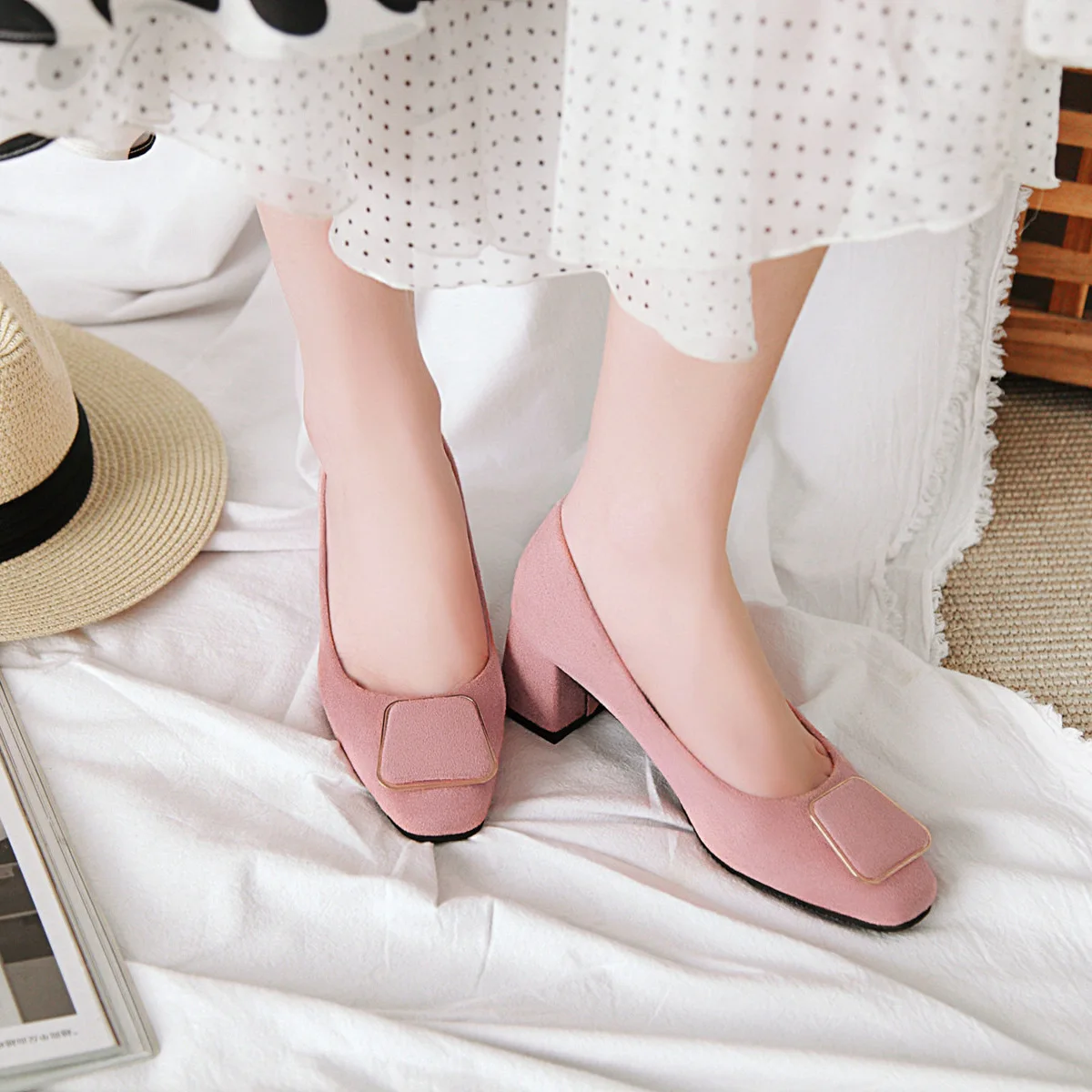 

2019 Spring New Style Square Head High Heel Shoes Semi-high Heeled Korean-style Square Buckle Low Heel Business WOMEN'S Shoes Ch